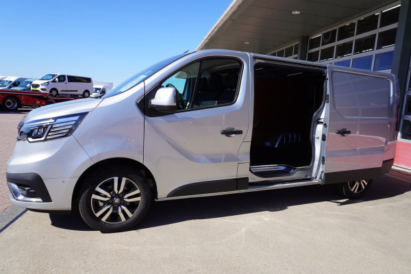 Renault Trafic 2.0 dCi 170PK T30 L2H1 Luxe Automaat Schuifdeur L/R Nr. V189 | Climate | Adapt. Cruise | Navi | Trekhaak | Betimmering
