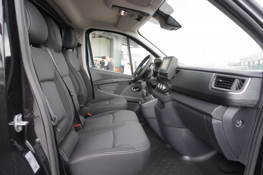 Renault Trafic 2.0 dCi 170PK T30 L2H1 Luxe Automaat Schuifdeur L/R Nr. V189 | Climate | Adapt. Cruise | Navi | Trekhaak | Betimmering