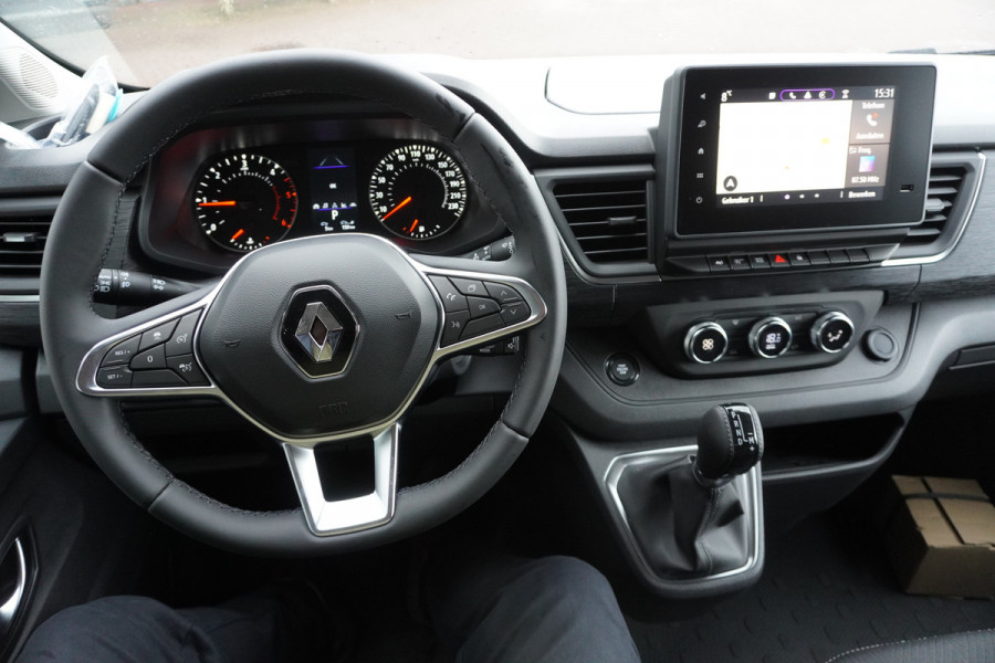Renault Trafic 2.0 dCi 170PK T30 L2H1 Luxe Automaat Schuifdeur L/R Nr. V189 | Climate | Adapt. Cruise | Navi | Trekhaak | Betimmering