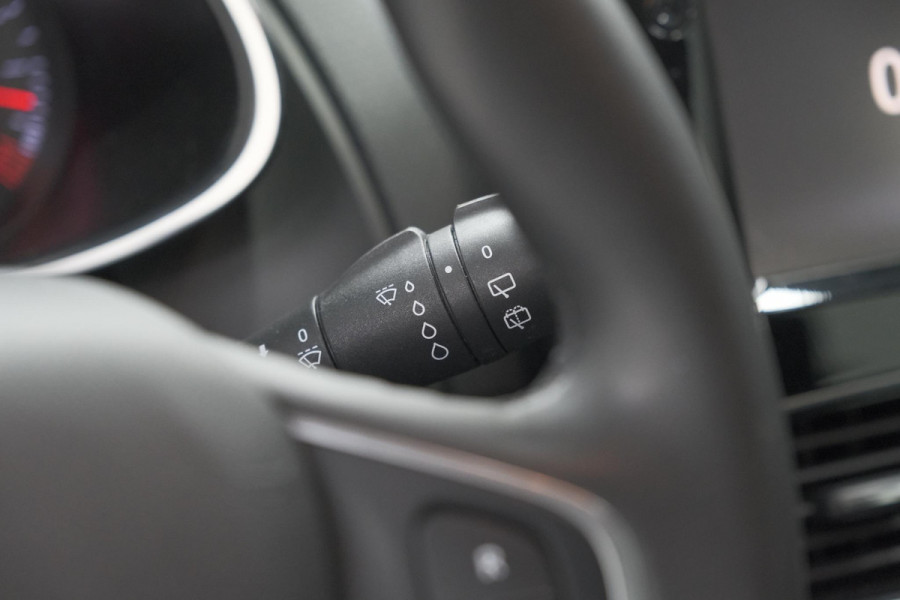 Renault Clio TCe 90 Zen | Navigatie | Cruise Control | 17 inch | Airco