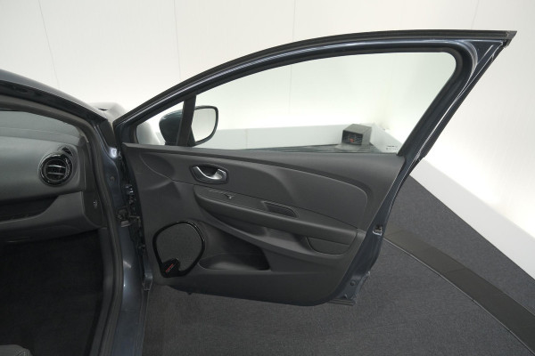Renault Clio TCe 90 Zen | Navigatie | Cruise Control | 17 inch | Airco