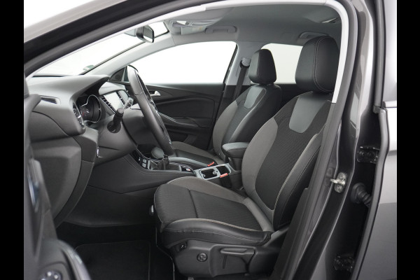 Opel Grandland X T131PK Apple Carplay Android Auto Camera PDC Navi AGR Keyless 19" DAB+ ECC Bluetooth 1/2 Leer Privacy Glas LMVRegen-Licht Sensor Isofix 100% Dealer Onderhouden Business Executive Orig.NLse auto