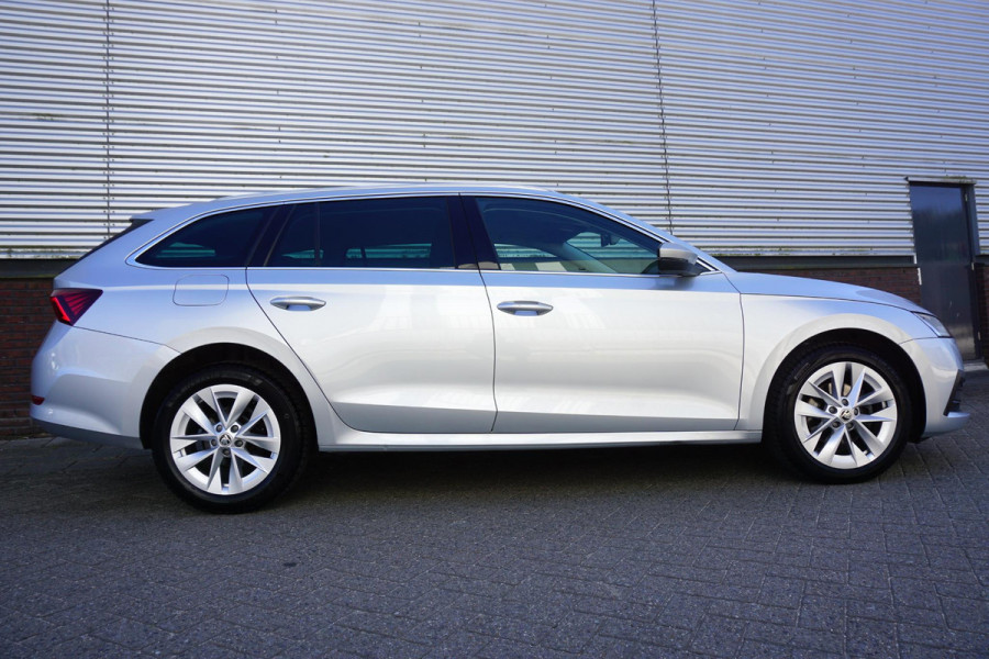 Škoda Octavia Combi 1.0 e-TSI Business Edition Plus/Trekhaak/Camera/ Travel Pakket.