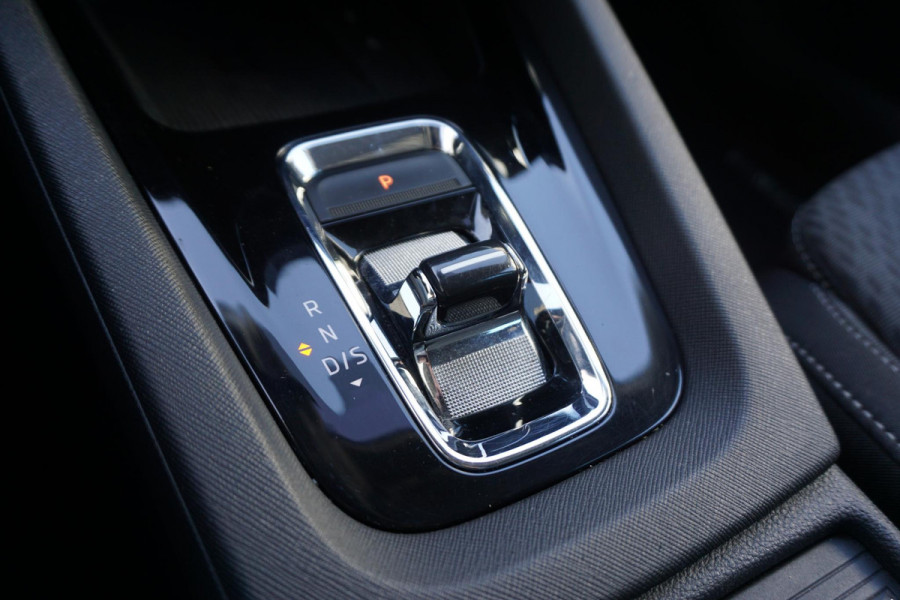 Škoda Octavia Combi 1.0 e-TSI Business Edition Plus/Trekhaak/Camera/ Travel Pakket.