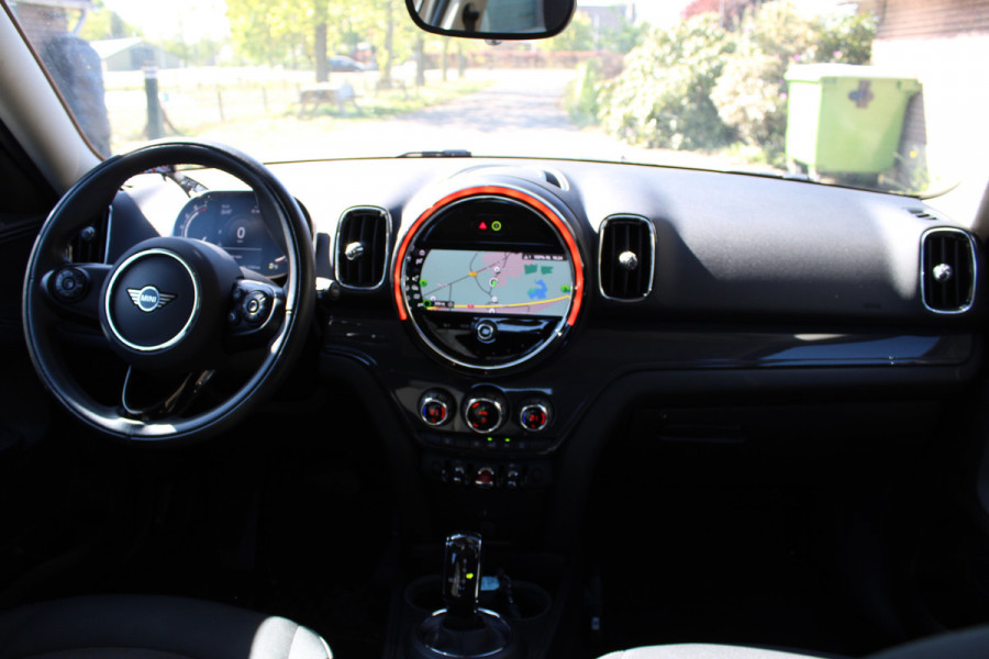 MINI Countryman 1.5 Cooper Edition NAVI ECC LED AUTOM 142000KM!!!