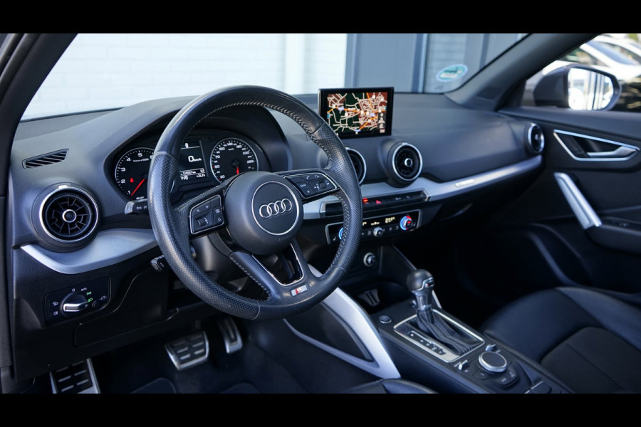 Audi Q2 35 TFSI 1.4 S-Line AUTOMAAT-AUDI SOUND-CAMERA-CLIMA-FULL LED-KEYLESS-NAVIGATIE-PANORAMA-STOELVERWARMING