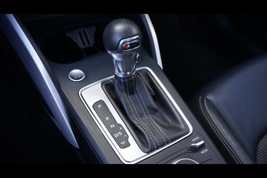 Audi Q2 35 TFSI 1.4 S-Line AUTOMAAT-AUDI SOUND-CAMERA-CLIMA-FULL LED-KEYLESS-NAVIGATIE-PANORAMA-STOELVERWARMING