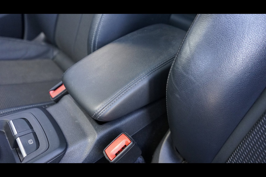 Audi Q2 35 TFSI 1.4 S-Line AUTOMAAT-AUDI SOUND-CAMERA-CLIMA-FULL LED-KEYLESS-NAVIGATIE-PANORAMA-STOELVERWARMING