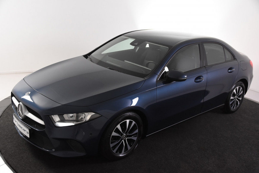 Mercedes-Benz A-Klasse 180 d Business Solution *1ste Eigenaar*Navigatie*Stoelverwarming*Camera*