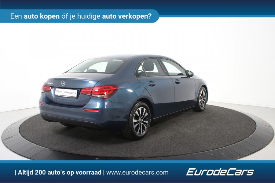Mercedes-Benz A-Klasse 180 d Business Solution *1ste Eigenaar*Navigatie*Stoelverwarming*Camera*