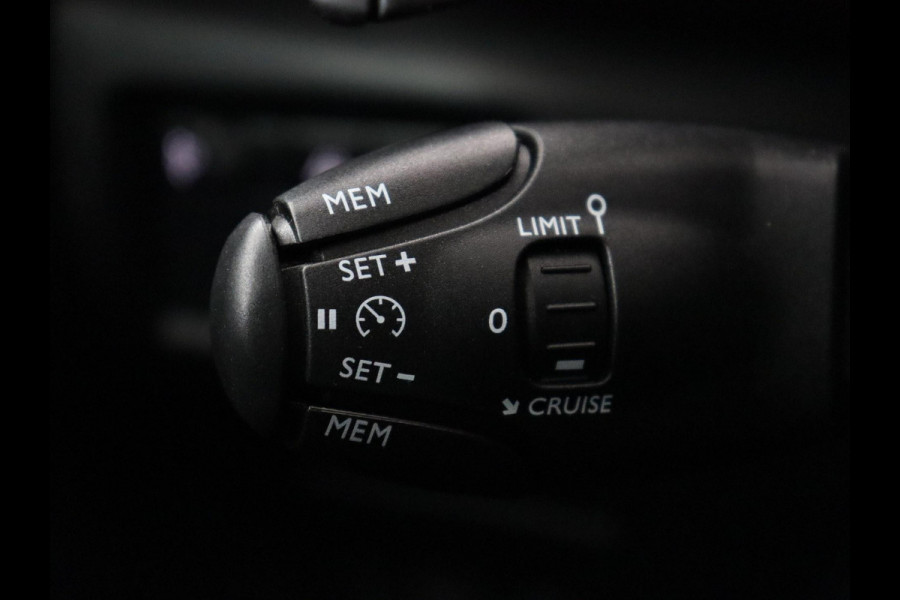 Citroën C5 Aircross 1.6 Plug-in Hybrid 225 Feel | SOH 96,6% | Carplay | Camera | Navigatie | Climate control | Parkeerhulp | Cruise control | Full LED | Keyless | PHEV | Plug In