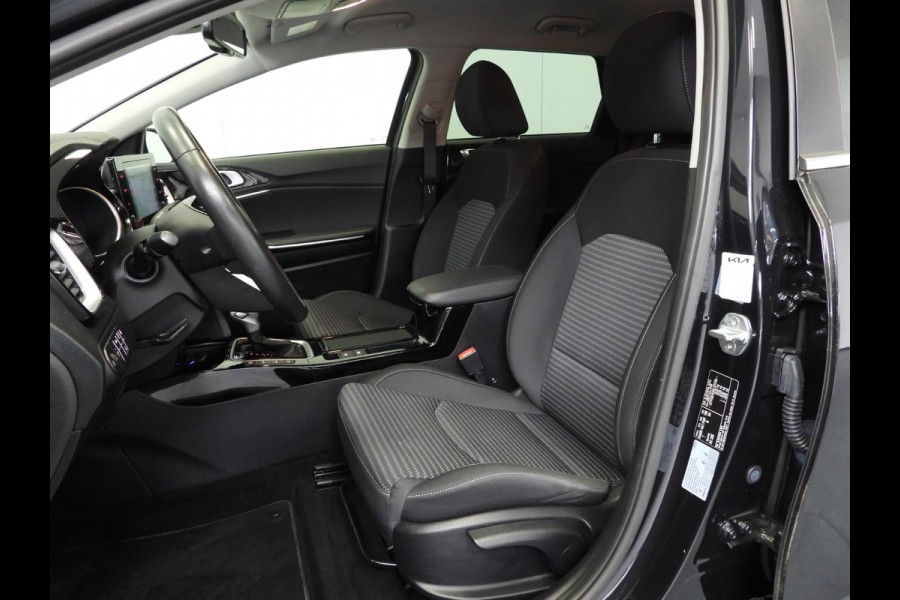 Kia Ceed Sportswagon 1.6 GDI PHEV Plug-In DynamicLine NAVI-APP/CAMERA/LED/16"LMV!