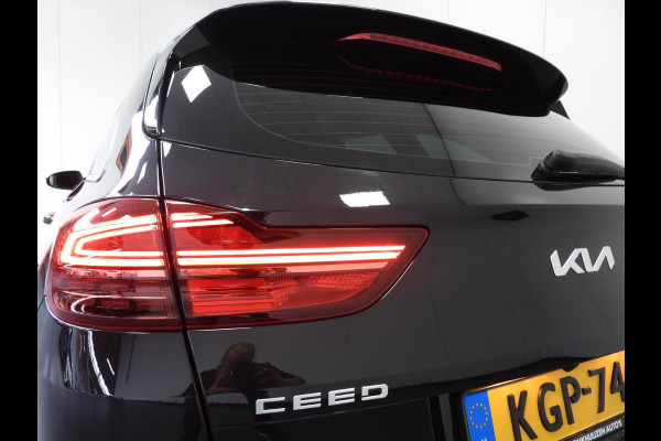 Kia Ceed Sportswagon 1.6 GDI PHEV Plug-In DynamicLine NAVI-APP/CAMERA/LED/16"LMV!