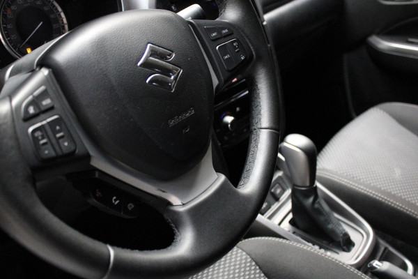 Suzuki Vitara 1.0 Boosterjet S. Navi Camera Climate Cruise Stoelverwarming Metallic lak LM velgen