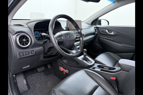 Hyundai Kona 1.6GDI HEV Hybride Premium Adap.Cruise Leder+Verwarming+Ventilatie Head-Up Display Camera Apple Carplay Android Auto Navi Ecc Pd Keyless Blind-Spot Lane Assist Achterbank+Stuur verwarming Krell®-Audio Isofix DAB Lmv 18" Dealeronderhouden 1e Eigenaar Origineel Nederlandse Auto