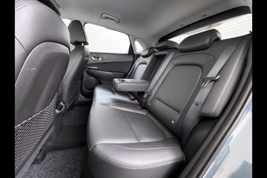 Hyundai Kona 1.6GDI HEV Hybride Premium Adap.Cruise Leder+Verwarming+Ventilatie Head-Up Display Camera Apple Carplay Android Auto Navi Ecc Pd Keyless Blind-Spot Lane Assist Achterbank+Stuur verwarming Krell®-Audio Isofix DAB Lmv 18" Dealeronderhouden 1e Eigenaar Origineel Nederlandse Auto
