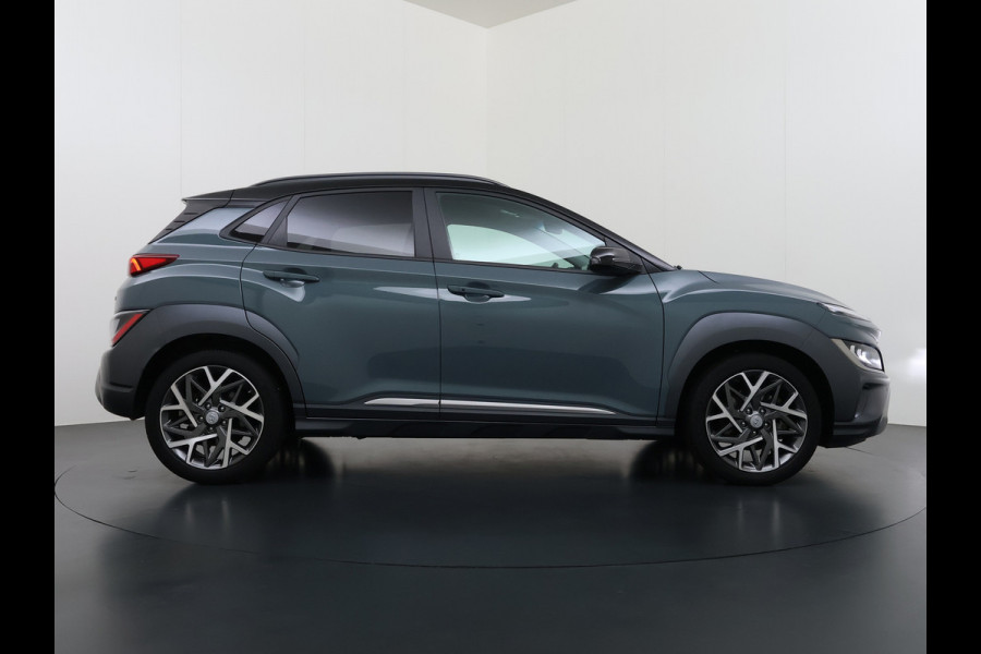 Hyundai Kona 1.6GDI HEV Hybride Premium Adap.Cruise Leder+Verwarming+Ventilatie Head-Up Display Camera Apple Carplay Android Auto Navi Ecc Pd Keyless Blind-Spot Lane Assist Achterbank+Stuur verwarming Krell®-Audio Isofix DAB Lmv 18" Dealeronderhouden 1e Eigenaar Origineel Nederlandse Auto
