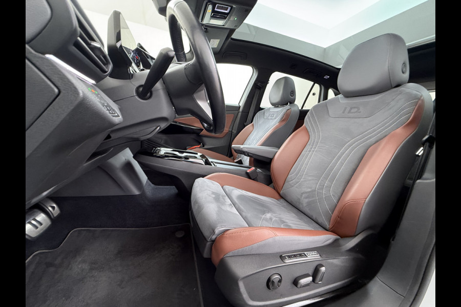 Volkswagen ID.4 Max 82kWh Warmtepomp Panoramadak Ergo-Comfort Stoelen+Memory Adap.Cruise Navi 3-Zone Ecc 360°Camera Apple Carplay Android Auto P Lmv 21" Stoel+Stuurverwarming Elek.Achterklep Privacy Glas Matrix Led Isofix DAB Origineel Nederlandse Auto Dealeronderhouden