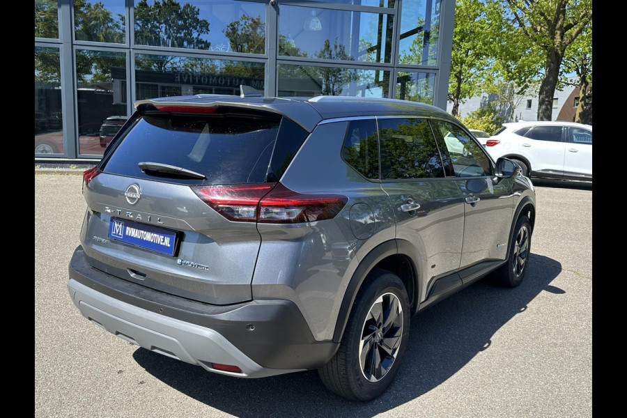 Nissan X-Trail N-Connecta Family Pack | VOLLEDIGE FABRIEKS GARANTIE TOT 03-2028 | VOOR & ACHTERSTOELEN VERWARMD | STUURWIEL VERWARMD | 7 PERSOONS! | KEYLESS | DODE HOEK | 360 CAMERA | APPLECARPLAY | ADAP. CRUISE |