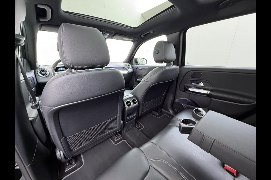 Mercedes-Benz EQB 250 AMG Line 7-Persoons Leder Panoramadak SOH 95% Adap.Cruise Navi Camera Stoelverwarming Pdc Night-pakket Elek.Achterklep Lmv 19" Privacy Glas Led DAB
