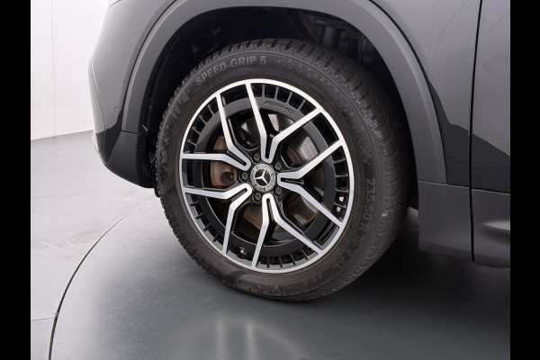 Mercedes-Benz EQB 250 AMG Line 7-Persoons Leder Panoramadak SOH 95% Adap.Cruise Navi Camera Stoelverwarming Pdc Night-pakket Elek.Achterklep Lmv 19" Privacy Glas Led DAB