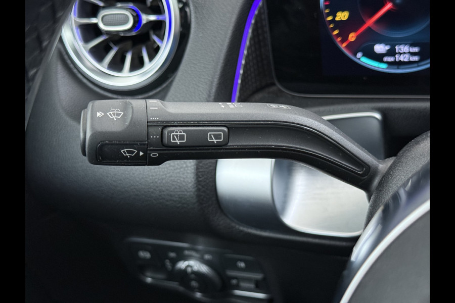 Mercedes-Benz EQB 250 AMG Line 7-Persoons Leder Panoramadak SOH 95% Adap.Cruise Navi Camera Stoelverwarming Pdc Night-pakket Elek.Achterklep Lmv 19" Privacy Glas Led DAB