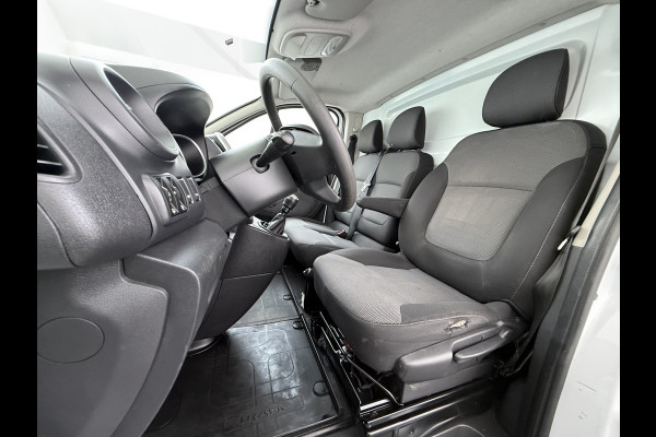Renault Trafic 2.0dCi 120PK T29 L1H1 3-Persoons Navi Euro 6 Apple Carplay Android Auto Cruise Control Pdc Comfort Betonplex Vloer Wandbetimmering Schuifdeur Led Origineel Nederlandse Bus