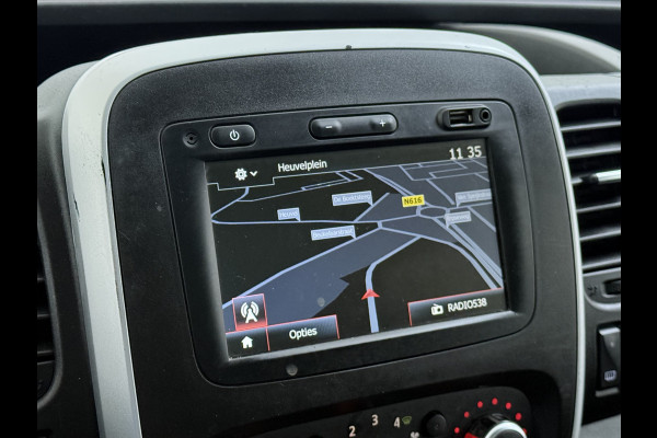 Renault Trafic 2.0dCi 120PK T29 L1H1 3-Persoons Navi Euro 6 Apple Carplay Android Auto Cruise Control Pdc Comfort Betonplex Vloer Wandbetimmering Schuifdeur Led Origineel Nederlandse Bus