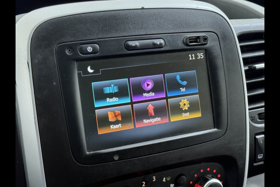 Renault Trafic 2.0dCi 120PK T29 L1H1 3-Persoons Navi Euro 6 Apple Carplay Android Auto Cruise Control Pdc Comfort Betonplex Vloer Wandbetimmering Schuifdeur Led Origineel Nederlandse Bus