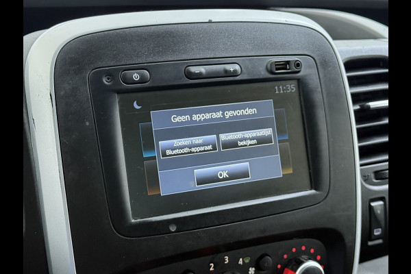 Renault Trafic 2.0dCi 120PK T29 L1H1 3-Persoons Navi Euro 6 Apple Carplay Android Auto Cruise Control Pdc Comfort Betonplex Vloer Wandbetimmering Schuifdeur Led Origineel Nederlandse Bus