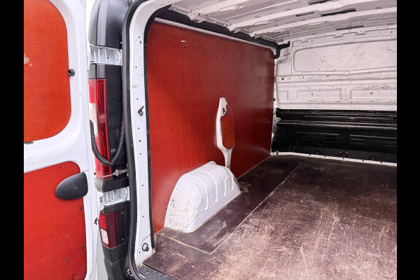 Renault Trafic 2.0dCi 120PK T29 L1H1 3-Persoons Navi Euro 6 Apple Carplay Android Auto Cruise Control Pdc Comfort Betonplex Vloer Wandbetimmering Schuifdeur Led Origineel Nederlandse Bus