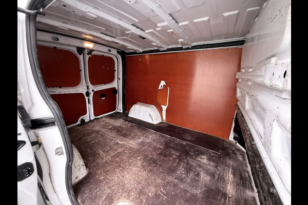 Renault Trafic 2.0dCi 120PK T29 L1H1 3-Persoons Navi Euro 6 Apple Carplay Android Auto Cruise Control Pdc Comfort Betonplex Vloer Wandbetimmering Schuifdeur Led Origineel Nederlandse Bus