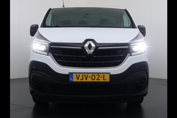 Renault Trafic 2.0dCi 120PK T29 L1H1 3-Persoons Navi Euro 6 Apple Carplay Android Auto Cruise Control Pdc Comfort Betonplex Vloer Wandbetimmering Schuifdeur Led Origineel Nederlandse Bus