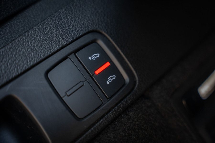 Audi Q5 Sportback 55 TFSI e S edition - S Line | Panorama | Luchtvering | B&O | 22 Inch