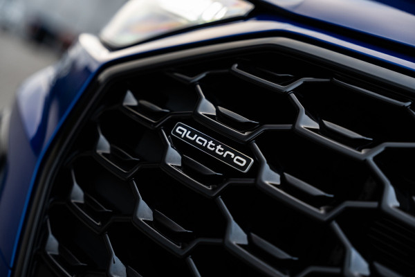 Audi Q5 Sportback 55 TFSI e S edition - S Line | Panorama | Luchtvering | B&O | 22 Inch