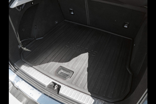 Lynk & Co 01 1.5 Black Edition Panoramadak|Trekhaak|Camera|ACC|Stoelverwarming|Navi|Carplay