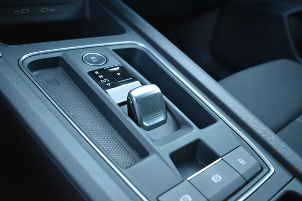 CUPRA Leon 2.0 TSI 300PK Lane ACC Stuurvw BBD Camera