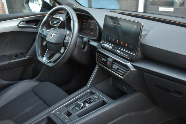 CUPRA Leon 2.0 TSI 300PK Lane ACC Stuurvw BBD Camera