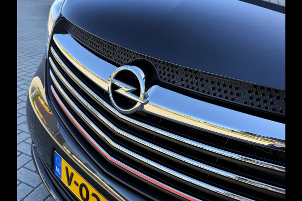 Opel Vivaro 1.6 CDTI L2H1 Sport EcoFlex DC - MARGE! - Navigatie - Achteruitrijcamera - Cruise Control - Trekhaak (2.000 kg)