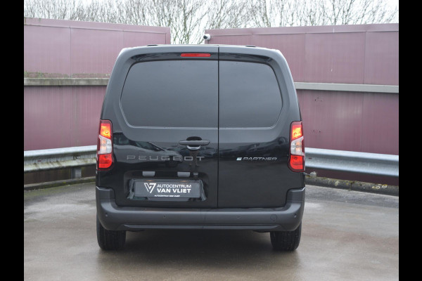 Peugeot e-Partner L2 50 kWh | tot 8 jaar garantie | camera | Apple Carplay | laadruimtebetimmering | Comfort stoel | Eco LED koplampen | rijklaarprijs