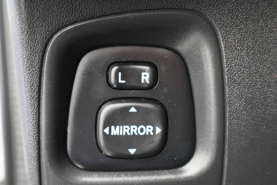 Peugeot 108 1.0 e-VTi Active 5-Deurs, Airco, Cruise, Bluetooth, Elektrisch Pakket, Radio