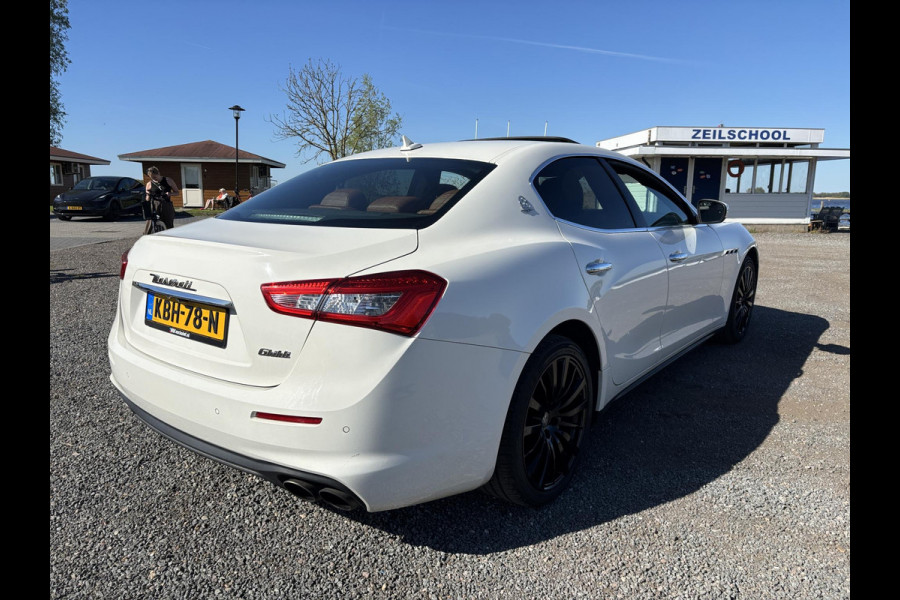 Maserati Ghibli S GranLusso 3.0 V6 411 pk