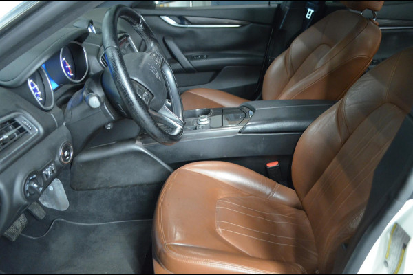Maserati Ghibli S GranLusso 3.0 V6 411 pk