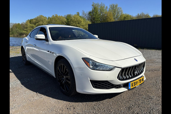 Maserati Ghibli S GranLusso 3.0 V6 411 pk
