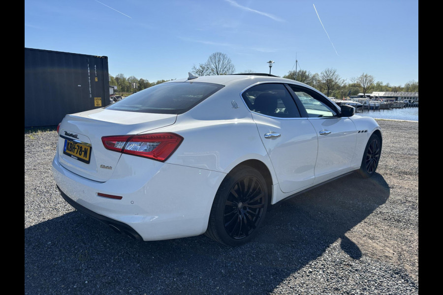 Maserati Ghibli S GranLusso 3.0 V6 411 pk