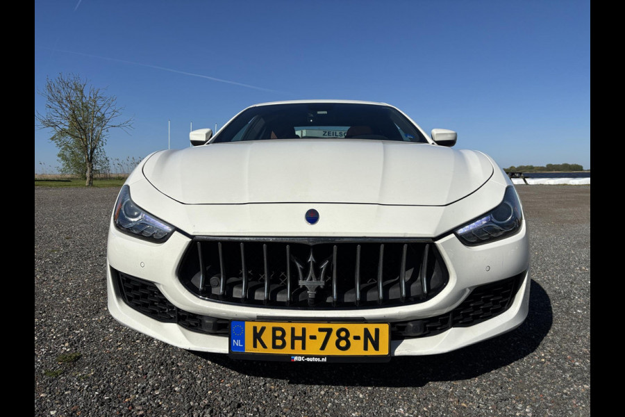 Maserati Ghibli S GranLusso 3.0 V6 411 pk