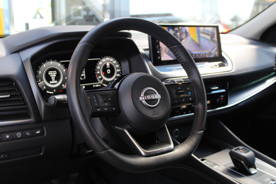 Nissan QASHQAI 1.3 MHEV Xtronic Business Executive | Dealeronderhouden | Trekhaak | 360 camera