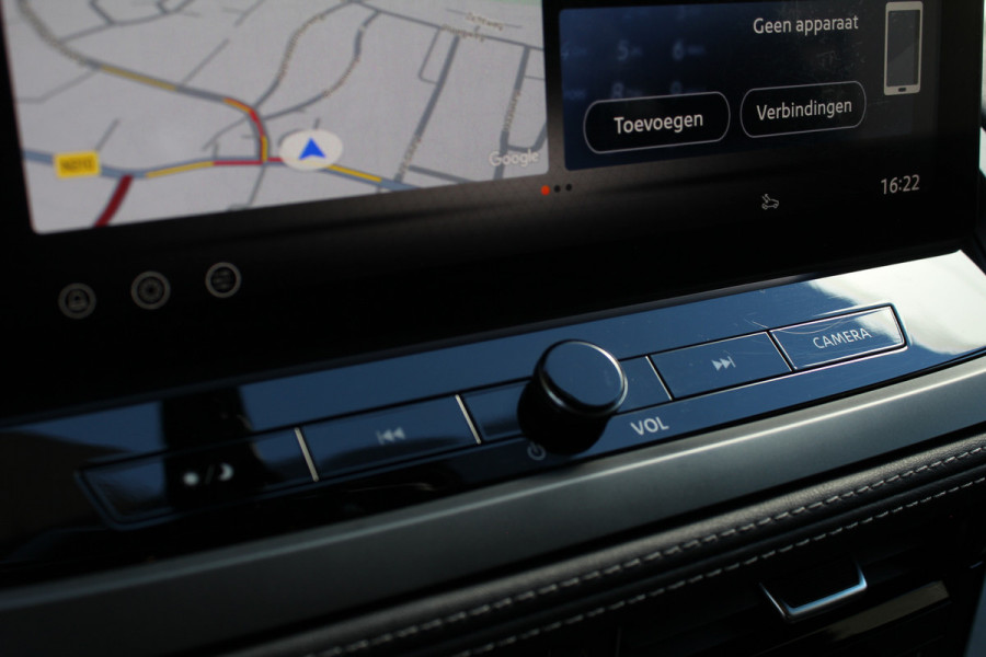 Nissan QASHQAI 1.3 MHEV Xtronic Business Executive | Dealeronderhouden | Trekhaak | 360 camera