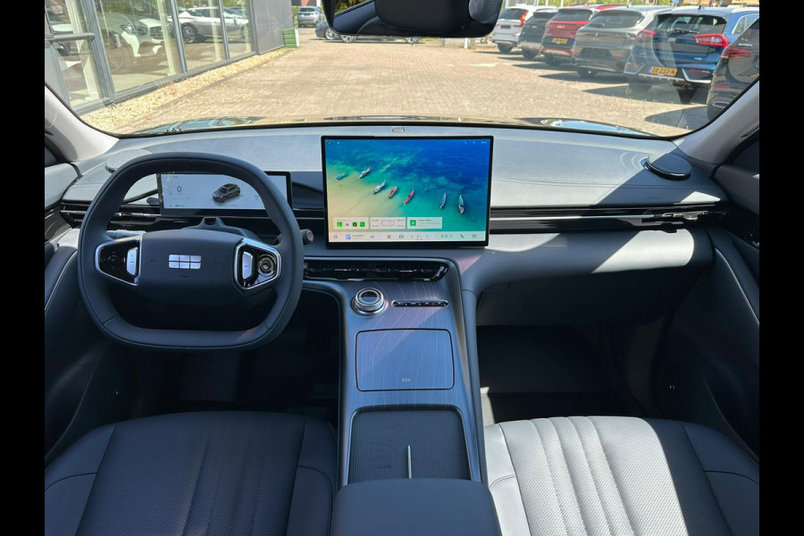 GEELY E5 Pro+ 68 kWh | Stoelverwarming & verkoeling | Warmtepomp | 360 Camera | Parkeersensoren |
