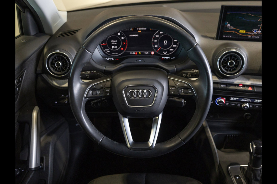 Audi Q2 35 TFSI Advanced edition / 150pk / Stoelverwarming / Adaptieve cruise control / Elektrische achterklep /